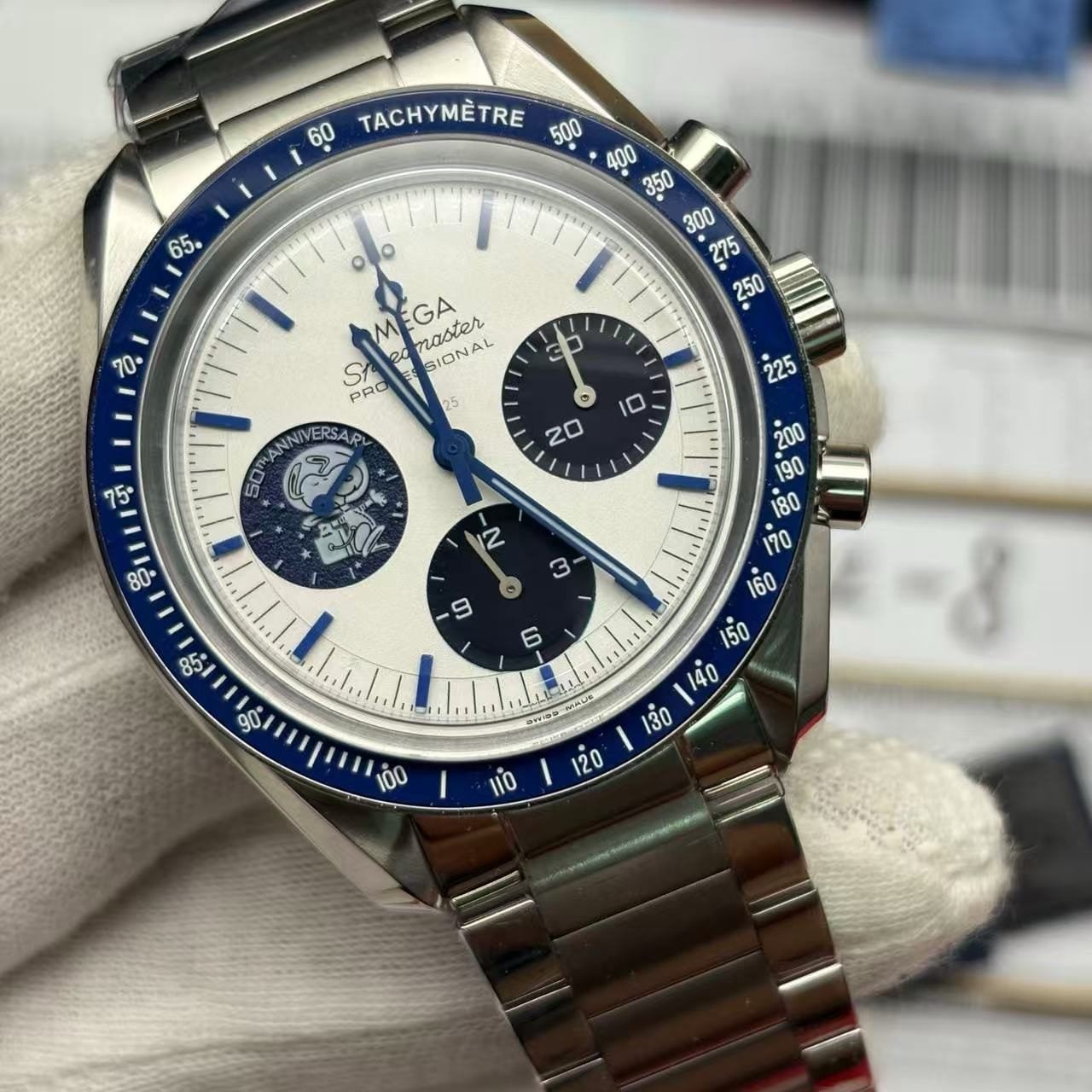 Super Clone Omega Speedmaster Snoopy Replica