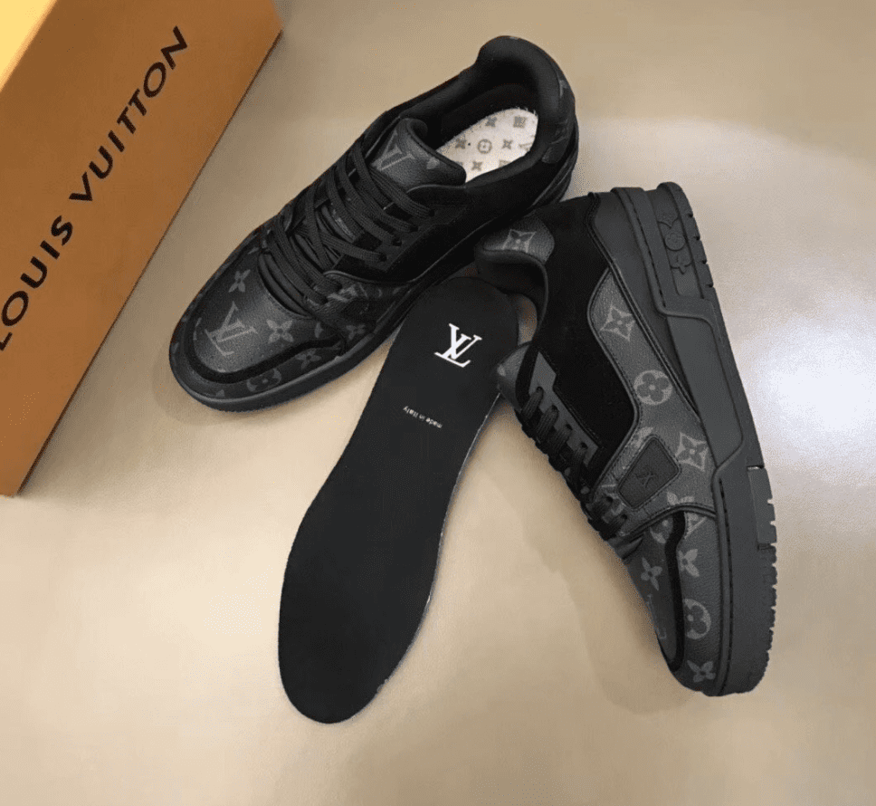 Black Louis Vuitton Top Quality Replica Shoes